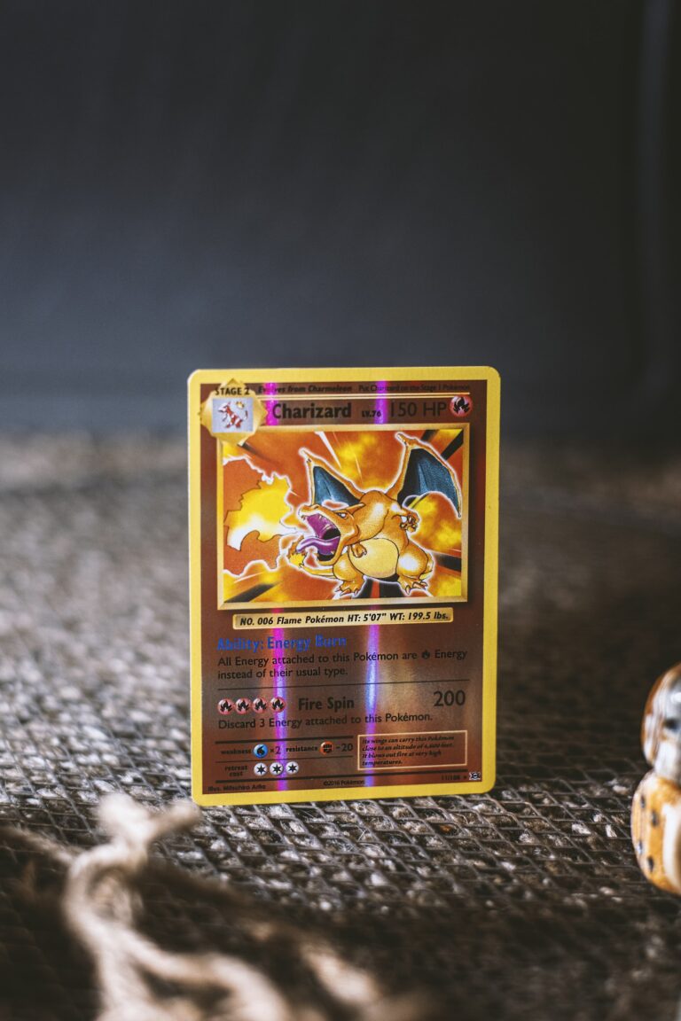 Carte Pokémon individuelle sur textile gris